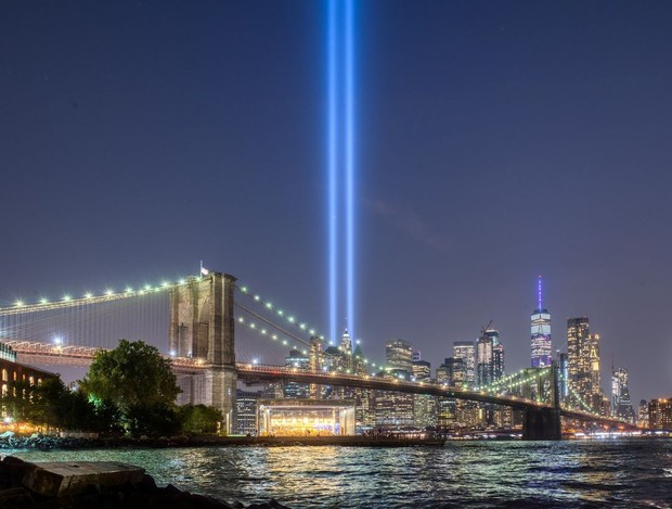Foto: instagram.com/911memorial Dua cahaya biru yang dinyalakan di 911 Memorial untuk memperingati peristiwa 9/11/