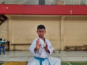 Anak Tukang Becak Raih Medali Karate di Ajang O2SN 2022, Ini Kisahnya Anak Tukang Becak Raih Medali Karate di Ajang O2SN 2022, Ini Kisahnya