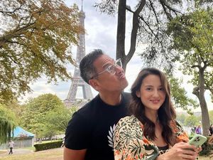 Kabar Bahagia! Julie Estelle dan Suami Dikaruniai Anak Pertama