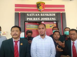 Polisi Setop Kasus RSUD Jombang Paksa Ibu Lahiran Normal-Bayi Meninggal Polisi Setop Kasus RSUD Jombang Paksa Ibu Lahiran Normal-Bayi Meninggal