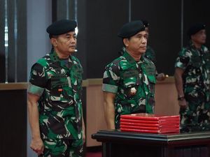 Jenderal Andika Lantik Laksma Kisdiyanto Jadi Kapuspen TNI Jenderal Andika Lantik Laksma Kisdiyanto Jadi Kapuspen TNI