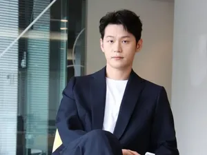 Aktor Lee Hak Joo The World of the Married Umumkan Pernikahan