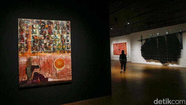 Menikmati Beragam Karya Seni Kontemporer di Gedung Sarinah