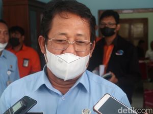 Ada Temuan Foto Calon Lurah, Penyaluran BLT BBM di Gilangharjo Bantul Tertunda