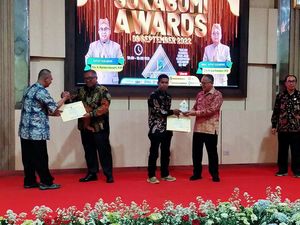 Pemkab Sukabumi Beri Penghargaan untuk 203 Warga, Ini Kategorinya Pemkab Sukabumi Beri Penghargaan untuk 203 Warga, Ini Kategorinya