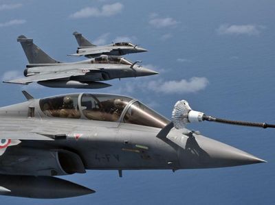 Jet Tempur Rafale Prancis yang Dibeli Prabowo Sliweran di Langit RI