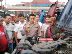 Polisi Cek Kondisi Jip Bromo Cegah Insiden Terjun ke Jurang Terulang