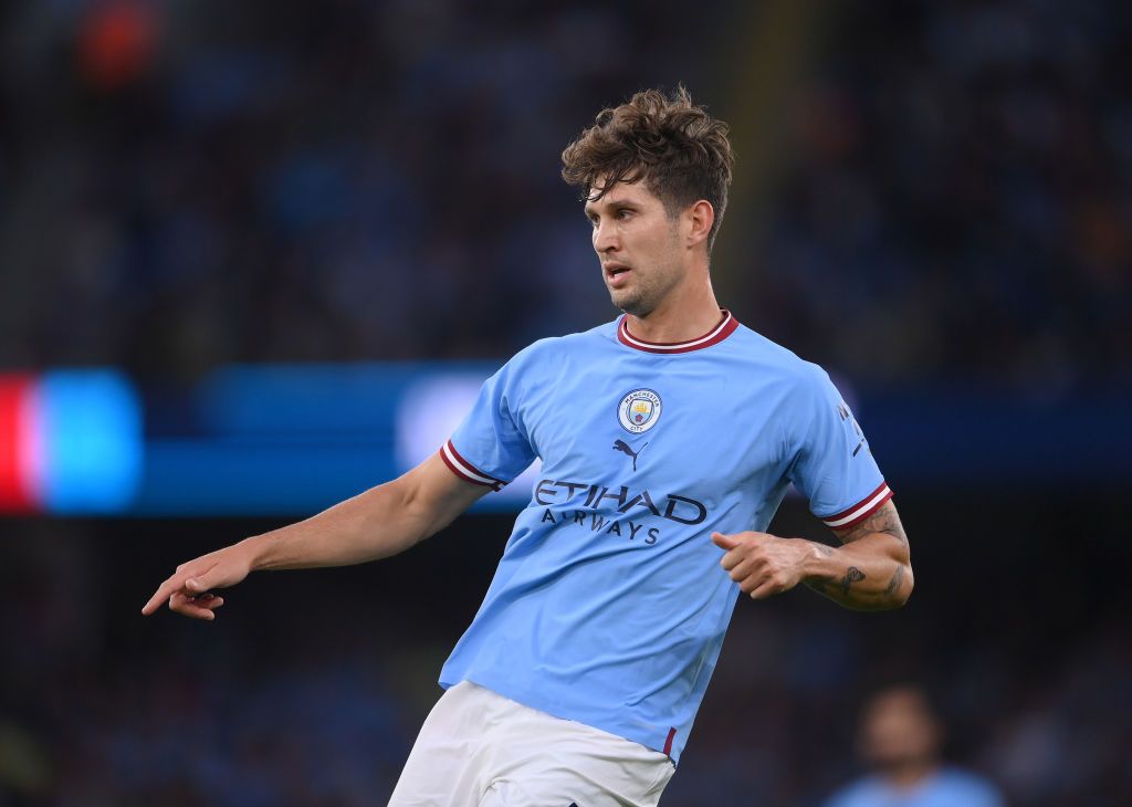 MANCHESTER, ENGLAND - AUGUST 31: Rodri of Manchester City in action during the Premier League match between Manchester City and Nottingham Forest at Etihad Stadium on August 31, 2022 in Manchester, England. (Photo by Michael Regan/Getty Images)