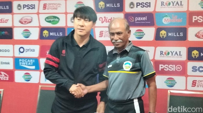Shin Tae Yong dan Gopalkrishnan
