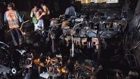 Showroom Terbakar, Skuter-skuter Listrik Hangus