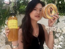 Felicia Tissue Kian Sibuk Promosi Bisnis Keripik