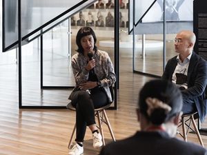 Dari Fotografi, Syaura Qotrunadha Bakal Bertualang ke Seni Rupa