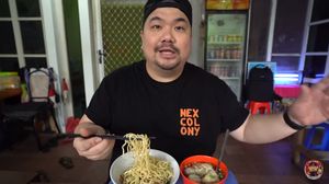 Momen Kuliner Seru Nex Carlos, Cicip Bakmi Hidden Gem dan Babi Guling