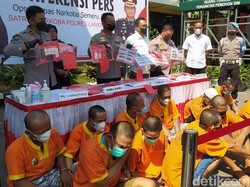 Pemandu Lagu hingga Nelayan di Lamongan Terjaring Operasi Tumpas Narkoba