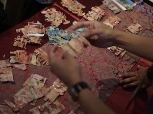 Sedih! Uang Tabungan Haji Rusak Dimakan Rayap