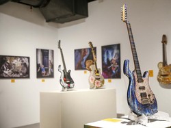 Chord Gitar Lagu Barat 80-an Milik U2 (Pride, Sunday Bloody Sunday)