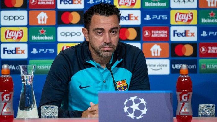 12 September 2022, Bavaria, Munich: Soccer: Champions League, Bayern Munich - FC Barcelona, Group stage, Group C, Matchday 2. Press conference FC Barcelona at the Allianz Arena. Coach Xavier 