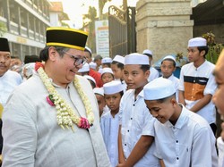 Airlangga Nilai Ponpes Bisa Majukan Ekonomi & Kesejahteraan Umat