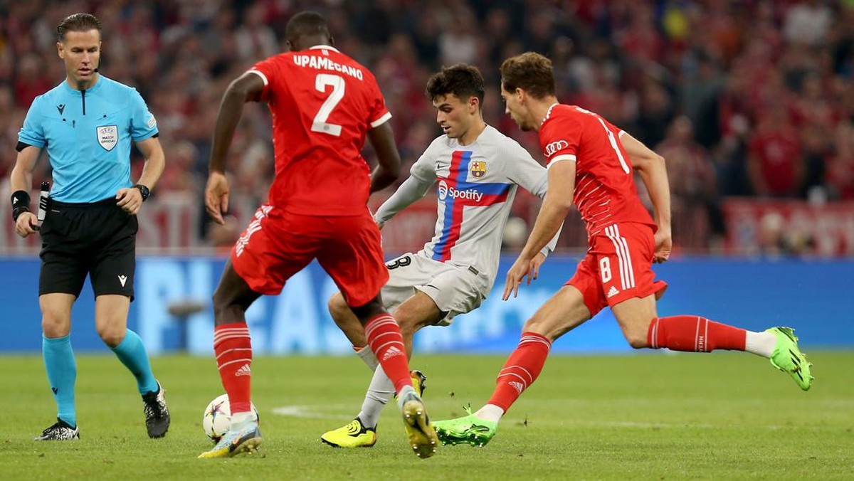 Bayern Munich beruntung tidak tertinggal lebih dulu saat melawan Barcelona. (Foto: DeFodi Images via Getty Images/DeFodi Images)