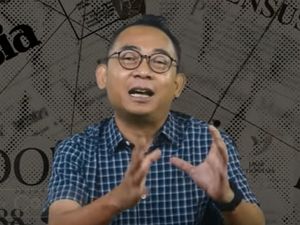 Menanti Kedatangan Eko Kuntadhi ke Lirboyo Usai Bikin Gaduh Hina Ning Imaz Menanti Kedatangan Eko Kuntadhi ke Lirboyo Usai Bikin Gaduh Hina Ning Imaz