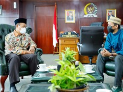 Hidayat Nur Wahid Beri Motivasi Pelajar Islam Indonesia di Mesir