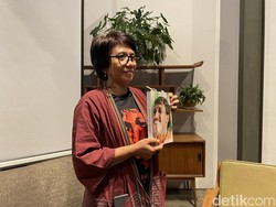 Melawan Lupa, Suciwati Luncurkan Buku Mencintai Munir