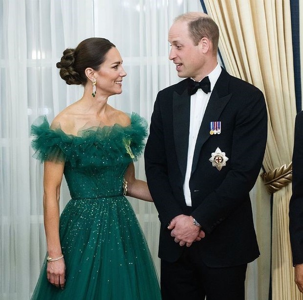 Kate Middleton dan Pangeran William/Foto: instagram.com/royalistan.se Pangeran William mendapat gelar Prince of Wales
