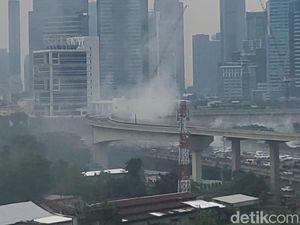 Asap Kebakaran Sempat Membubung di Kuningan Jaksel, Ini Sumbernya