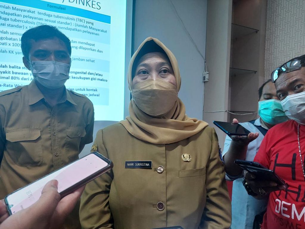 Temuan Baru, 355 Kasus HIV di Surabaya Didominasi Karyawan Temuan Baru, 355 Kasus HIV di Surabaya Didominasi Karyawan