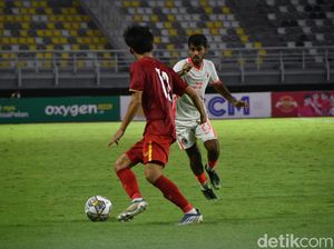 Vietnam Hajar Hong Kong 5-1