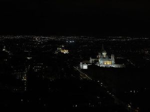 Spanyol Gelap Gulita Demi Hemat Listrik, Lampu hingga AC Dibatasi