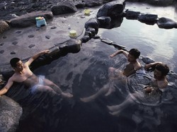 Duh! Pemandian di Jepang Hanya Ganti Air 2 Kali Setahun, Penuh Ribuan Bakteri