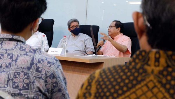 Menteri ESDM dan Rizal Ramli Bahas Kenaikan Harga BBM