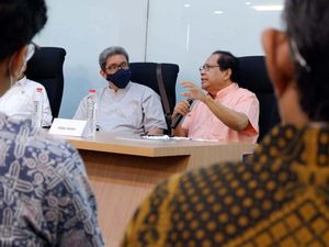 Menteri ESDM dan Rizal Ramli Bahas Kenaikan Harga BBM