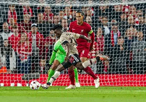 Ini Momen yang Bikin Virgil van Dijk Lagi-lagi Kena Kritik