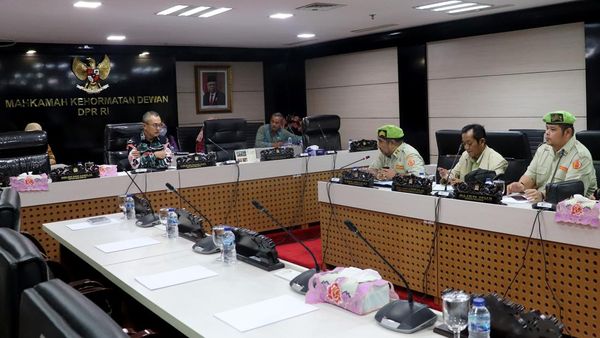 Momen Pemuda Panca Marga Geruduk MKD DPR RI, Ada Apa?