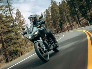 Model Motor Listrik Kini Makin Beragam, Ada Tipe Adventure Juga Lho! Model Motor Listrik Kini Makin Beragam, Ada Tipe Adventure Juga Lho!