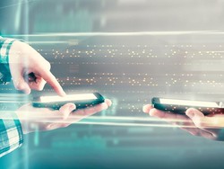 Hindari Peretasan, Ini 5 Tips Aman Berbagi File dari Smartphone