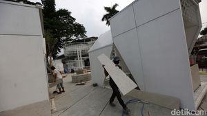 Pengumuman, Wisata Kuliner di Matraman Jakarta Sedang Dipermak