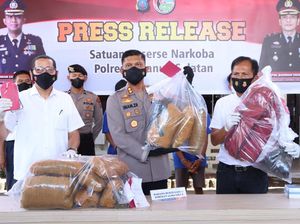 Kedapatan Bawa 15 Kg Ganja, 2 Warga Sidimpuan Ditangkap di Tapsel Kedapatan Bawa 15 Kg Ganja, 2 Warga Sidimpuan Ditangkap di Tapsel