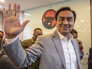 Jawaban Mengejutkan Effendi Simbolon soal Tak Nyaleg Lagi dari PDIP Jawaban Mengejutkan Effendi Simbolon soal Tak Nyaleg Lagi dari PDIP
