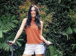 Sophia Latjuba Pamer Bikini Body, Deddy Corbuzier: Ga Masuk Akal Anda