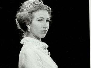 Kisah Putri Anne, Anak Perempuan Ratu Elizabeth II yang Dikenal Pekerja Keras