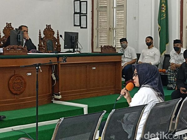 Potret Rachma Eks Dishub Makassar di Sidang Pembunuhan Najamuddin Sewang