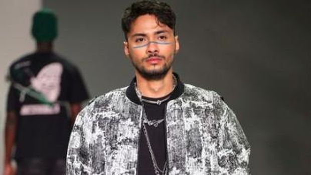 Refal Hady berlaga di New York Fashion Week.