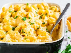 Resep Mac and Cheese 3 Keju yang Creamy Mulur, Gurihnya Nagih
