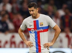 Dan Barcelona pun Kembali Membumi