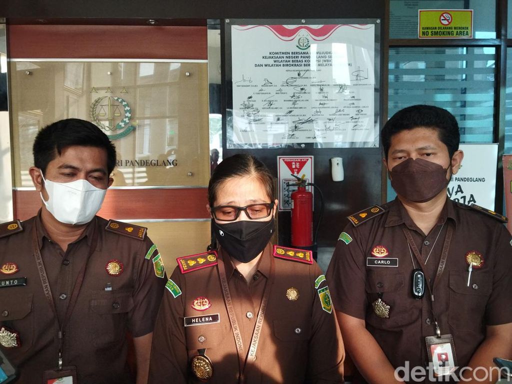 Kejari Pandeglang Akan Tetapkan Tersangka Baru di Kasus Korupsi Dana BOS Kejari Pandeglang Akan Tetapkan Tersangka Baru di Kasus Korupsi Dana BOS