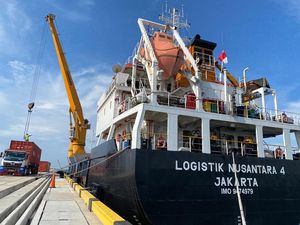 Operasional Pelabuhan Patimban Mesti Dikebut biar Tanjung Priok Tak Macet Lagi Operasional Pelabuhan Patimban Mesti Dikebut biar Tanjung Priok Tak Macet Lagi