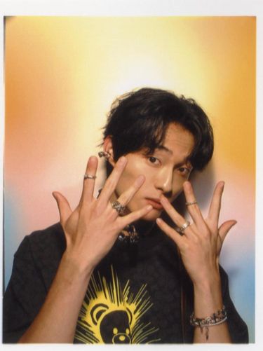 Yoon Chan Young untuk Coach